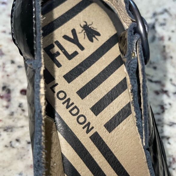 Fly London Womens Patent Bind303Fly Slingback Platform Sandals Black Size 41 US - Picture 9 of 9